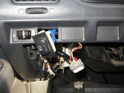 Кнопка и разъем.JPG